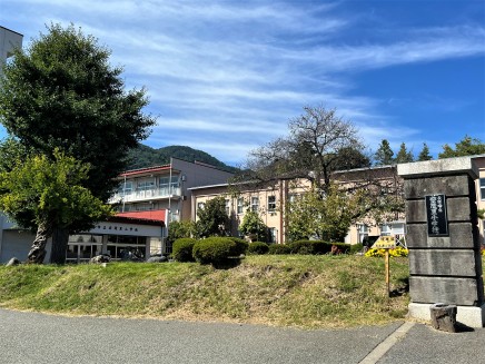 長野市立安茂里小学校 徒歩10分