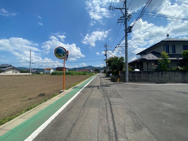 南東接道