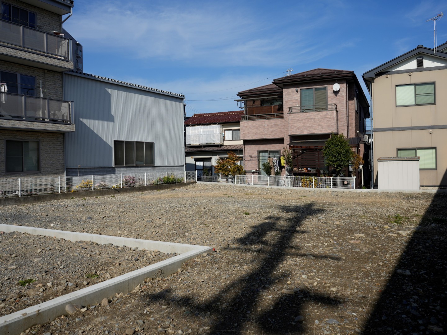 現地 南から