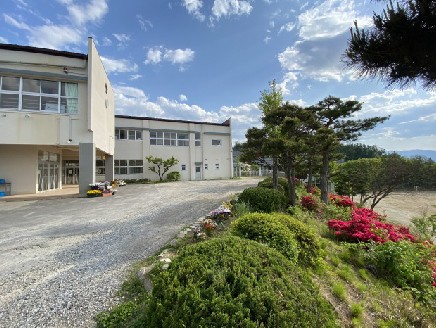 松本市立開成中学校まで1108m