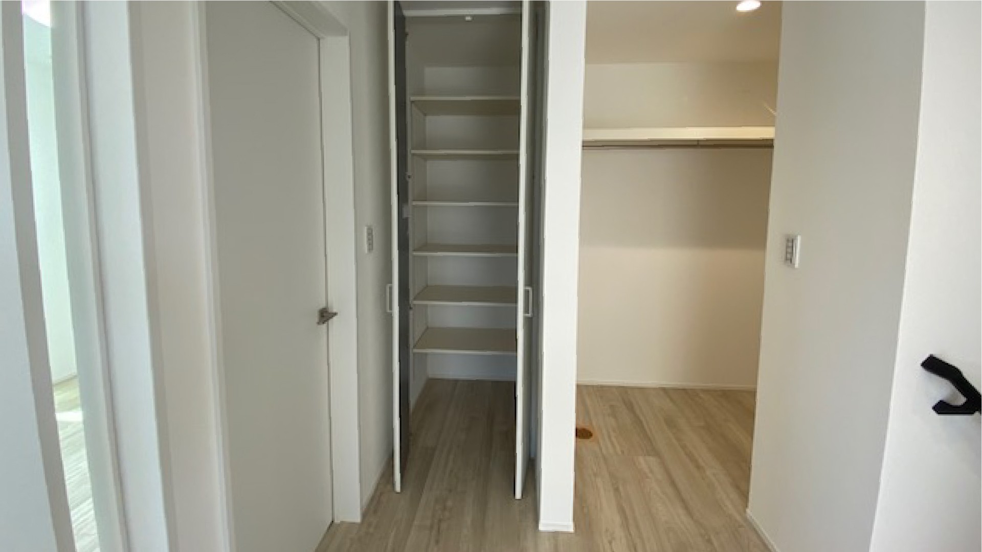 2F収納:これでお部屋はスッキリ!