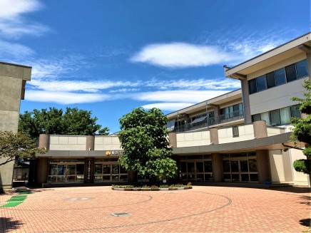 通明小学校(600m)