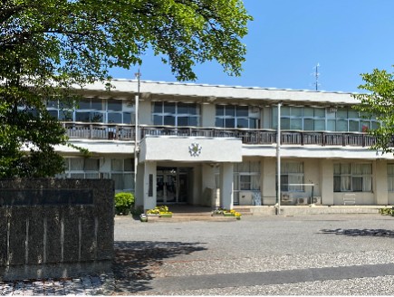 塩尻市立桔梗小学校 約1100m