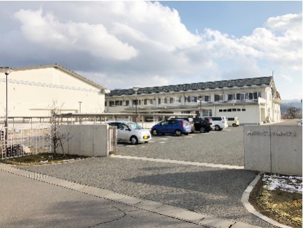篠ノ井東中学校 (約1900m)